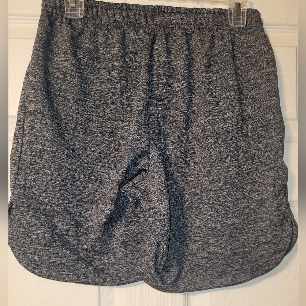 Chubbies Shorts Men's Size Small 7 Inch‎ Inseam - Picture 2 of 9